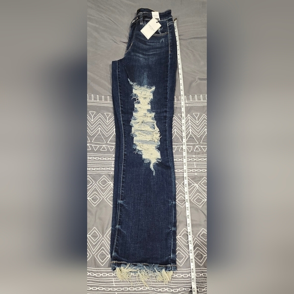 Judy Blue Midrise Straight Leg Distressed Jeans Size 5/27 - Picture 2 of 8